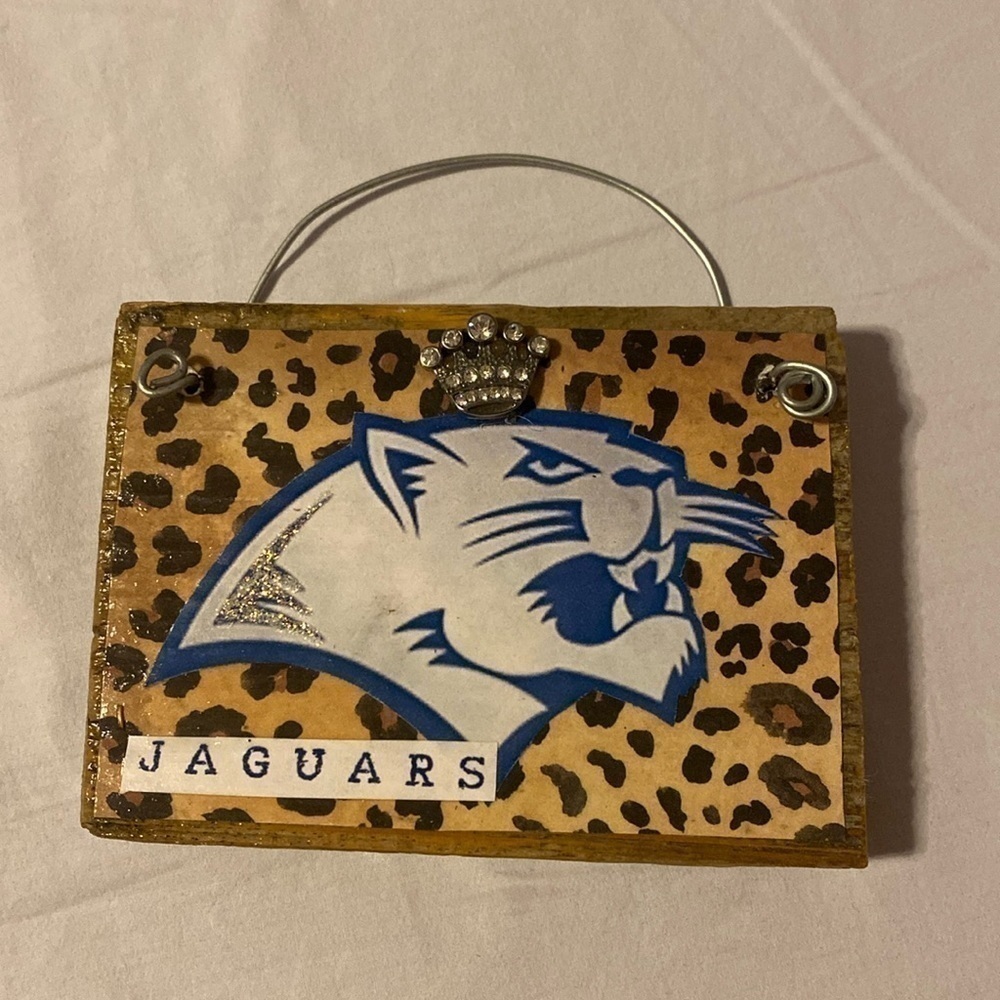 Flower Mound High School Jaguars Wooden Small Sign Decor NWOT